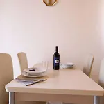 Gesamte In Mit Grossem Balkon By Interhome Appartamento *