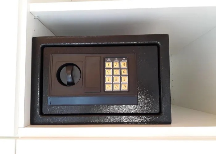 Gesamte In Mit Grossem Balkon By Interhome 아파트 *