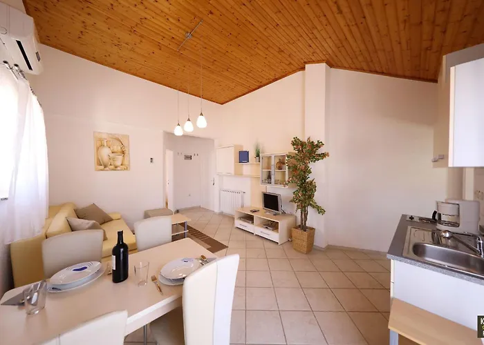 Appartamento Gesamte In Mit Grossem Balkon By Interhome Vir