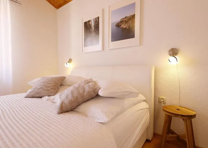 Gesamte In Mit Grossem Balkon By Interhome Vir